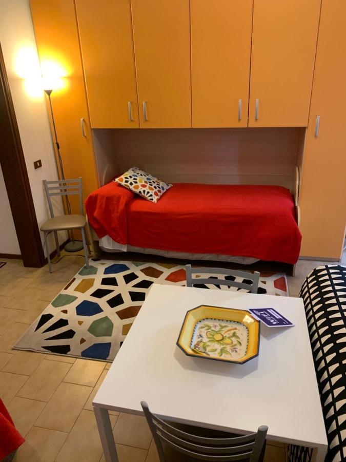 Appartamento Affitti Brevi Verona Colors/G.B. Rossi Friendly Zewnętrze zdjęcie