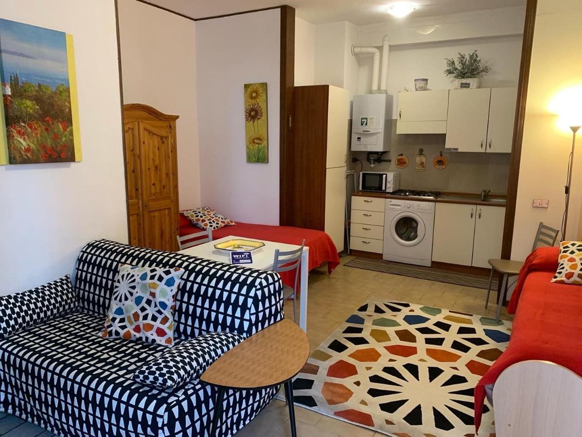 Appartamento Affitti Brevi Verona Colors/G.B. Rossi Friendly Zewnętrze zdjęcie
